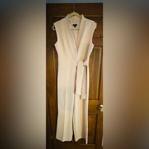 Elegant Pale Pink Sleeveless Jumpsuit